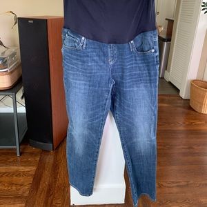 GAP Maternity Jeans 31R